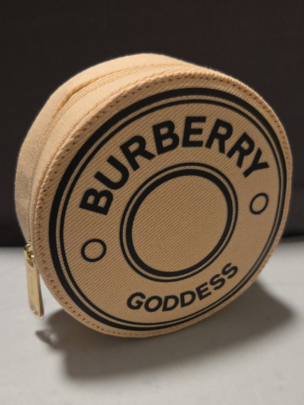 Burberry Zipped Around Cosmetic Pouch Cosmetic Bag